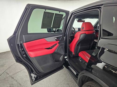 Used 2024 Acura MDX A-Spec image 17