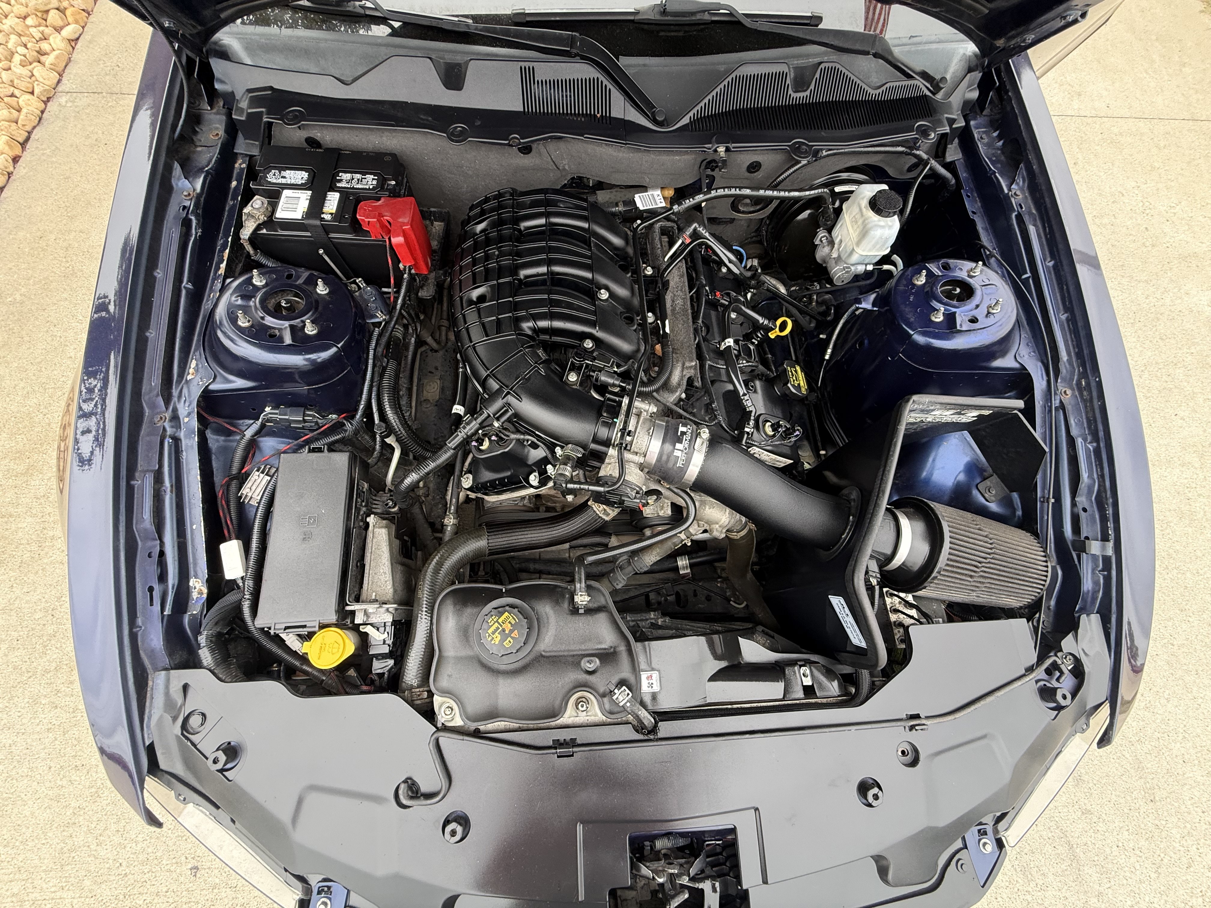 Used 2012 Ford Mustang Premium RWD image 18