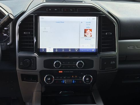 Used 2022 Ford F250 Lariat w/ Lariat Value Package AWD/4WD image 36