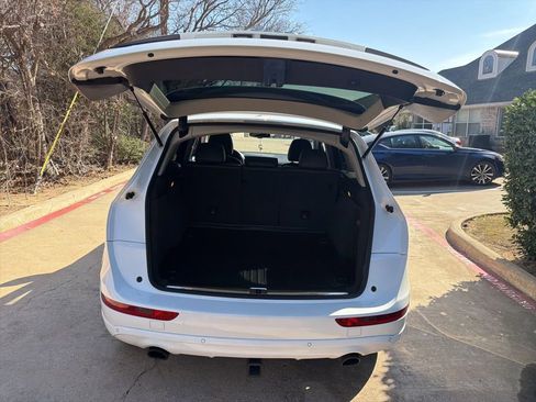 Used 2017 Audi Q5 2.0T Premium Plus w/ Technology Package image 19