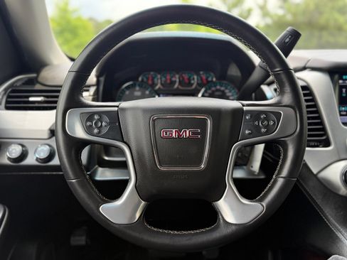 Used 2018 GMC Yukon SLE w/ Convenience Package AWD/4WD image 25