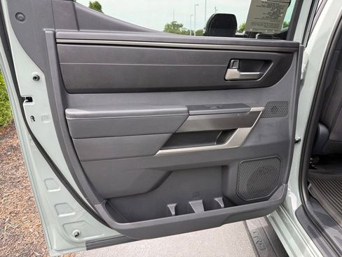 New 2026 Toyota Tundra SR5 AWD/4WD image 32