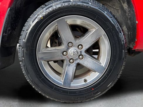 Used 2013 RAM 1500 Express image 23