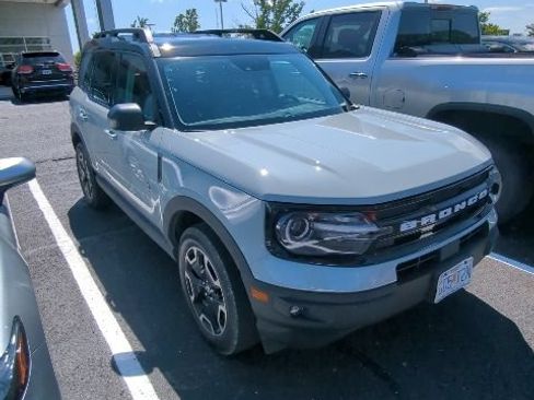 Used 2024 Ford Bronco Sport Outer Banks w/ Tech Package AWD/4WD image 4