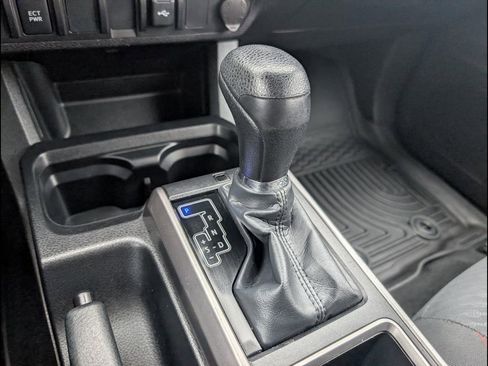 Used 2023 Toyota Tacoma SR5 image 9