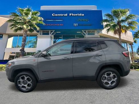 Used 2022 Jeep Compass Trailhawk image 8