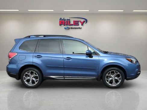Used 2017 Subaru Forester 2.5i Touring image 6