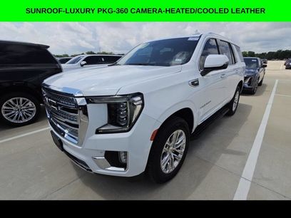 Used 2022 GMC Yukon SLT w/ SLT Luxury Package