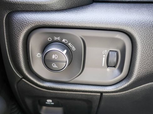 New 2026 RAM 1500 Classic Warlock AWD/4WD image 27