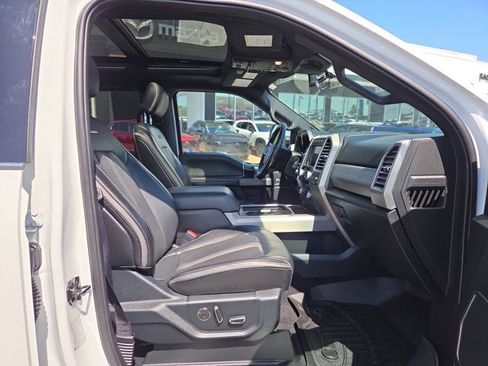 Used 2021 Ford F450 Platinum w/ FX4 Off-Road Package AWD/4WD image 16