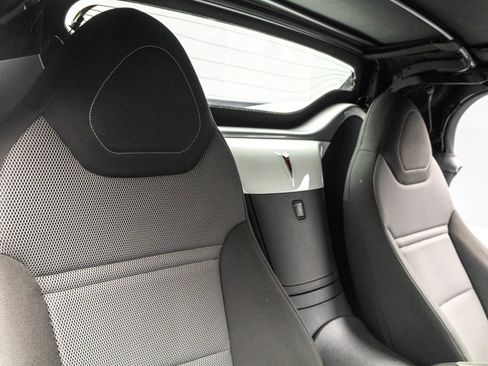 Used 2007 Pontiac Solstice Convertible image 30