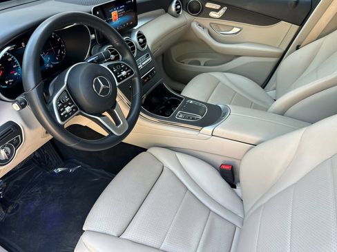 Certified 2022 Mercedes-Benz GLC 300 image 11