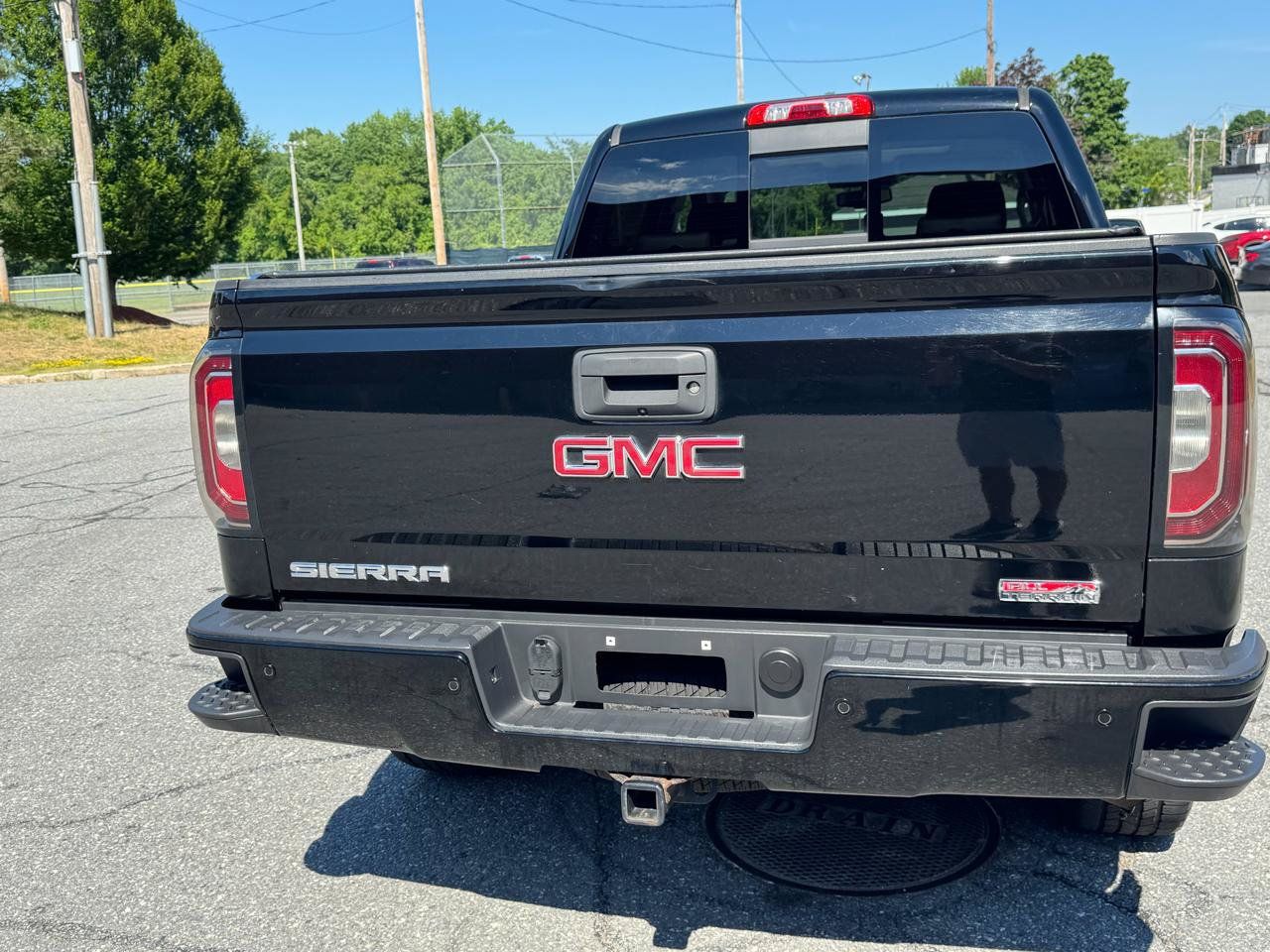 Used 2018 GMC Sierra 1500 SLT AWD/4WD image 22
