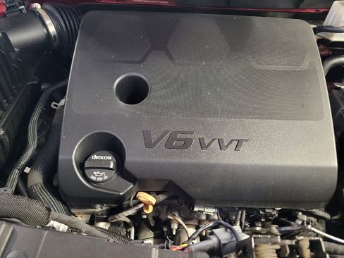Used 2019 Chevrolet Traverse LT w/ LT Premium Package FWD image 30
