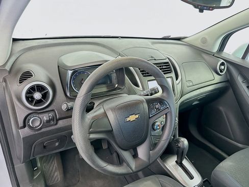 Used 2016 Chevrolet Trax LS FWD image 9