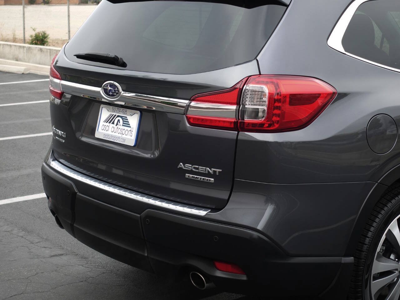 Used 2019 Subaru Ascent Limited w/ Popular Package #2 AWD/4WD image 15