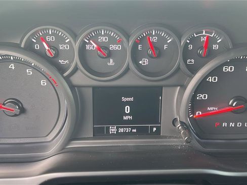 Certified 2022 Chevrolet Silverado 1500 Custom image 16