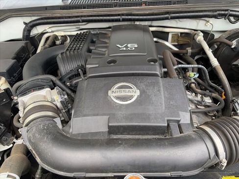 Used 2019 Nissan Frontier Desert Runner image 22