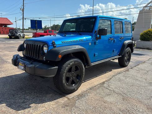 Used 2016 Jeep Wrangler Unlimited Sport AWD/4WD image 2
