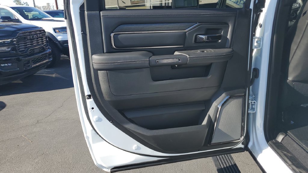 Used 2025 RAM 2500 Rebel w/ Rebel Level 2 Equipment Group AWD/4WD image 19