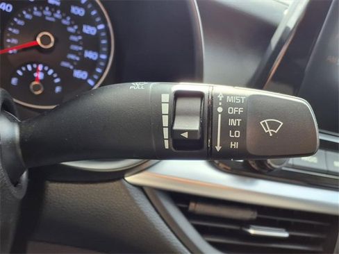 Used 2022 Kia Forte LXS image 15