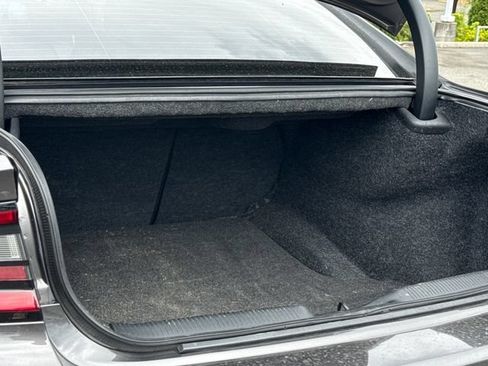 Used 2017 Dodge Charger SXT w/ Plus Group RWD image 19