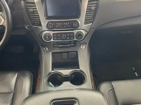 Used 2020 Chevrolet Tahoe LT image 9