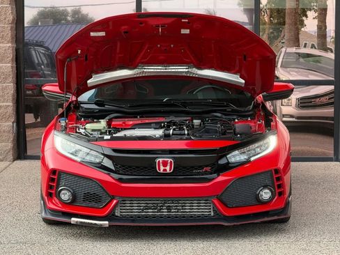 Used 2017 Honda Civic Type R image 21