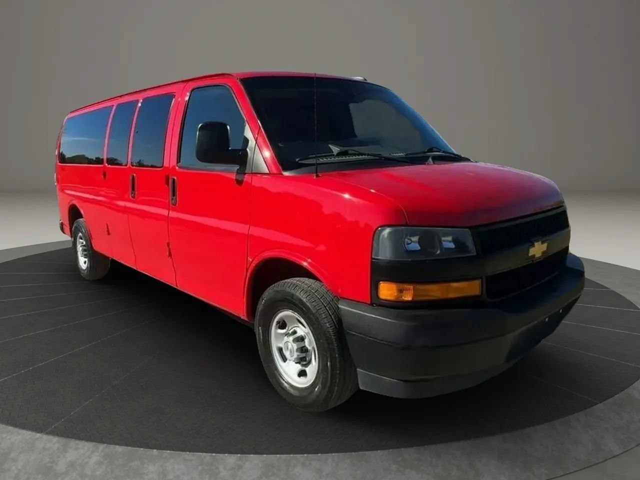 Used 2023 Chevrolet Express 3500 LS RWD image 1