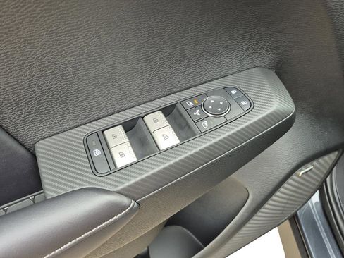 New 2026 Mitsubishi Outlander SE image 25