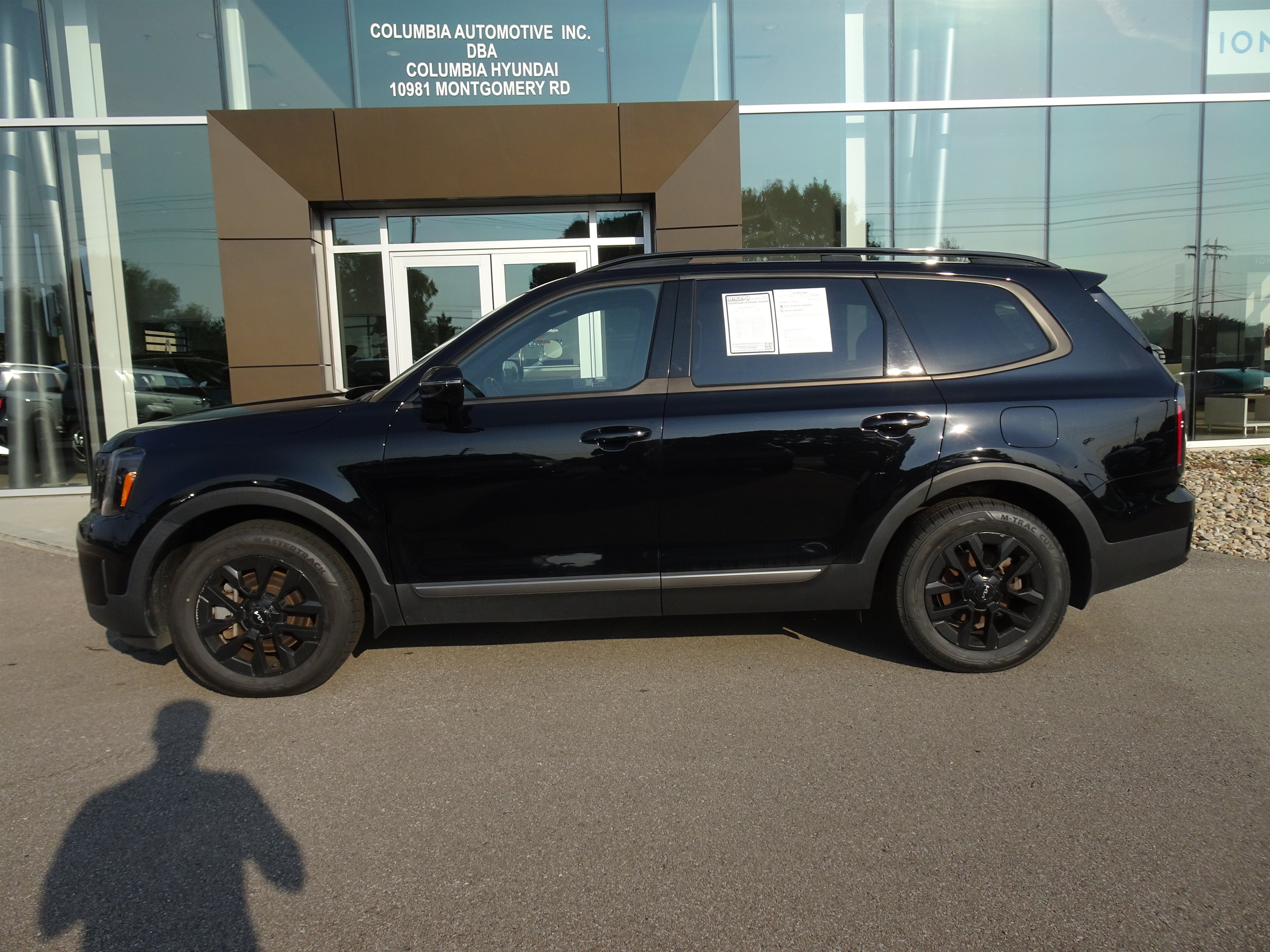 Used 2023 Kia Telluride SX X-Pro AWD/4WD image 2