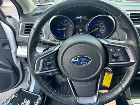 Used 2019 Subaru Outback 2.5i Premium AWD/4WD image 17