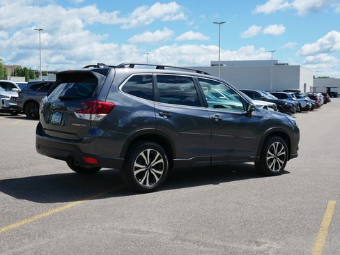Used 2024 Subaru Forester Limited AWD/4WD image 7