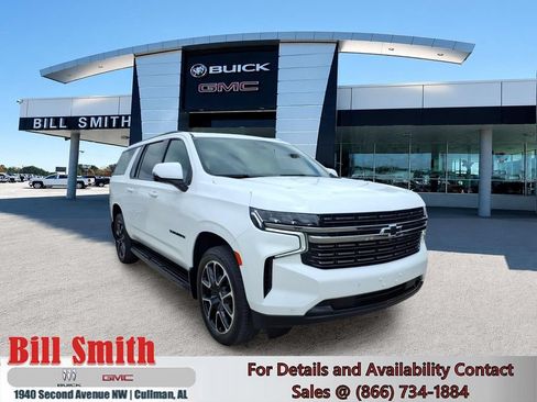 Used 2022 Chevrolet Suburban RST w/ Luxury Package AWD/4WD image 1