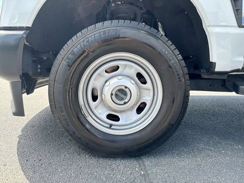 Used 2023 Ford F350 XL AWD/4WD image 26