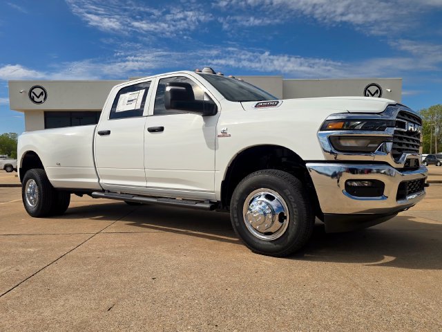 New 2027 RAM 3500 Tradesman AWD/4WD image 2