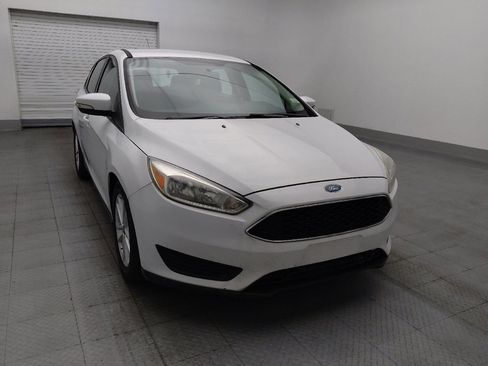 Used 2016 Ford Focus SE FWD image 14