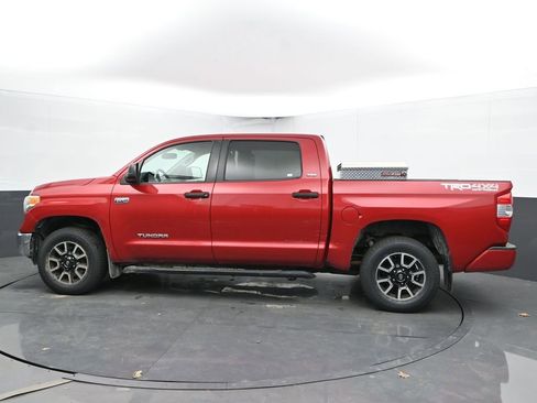 Used 2017 Toyota Tundra SR5 w/ TRD Off Road Package AWD/4WD image 6