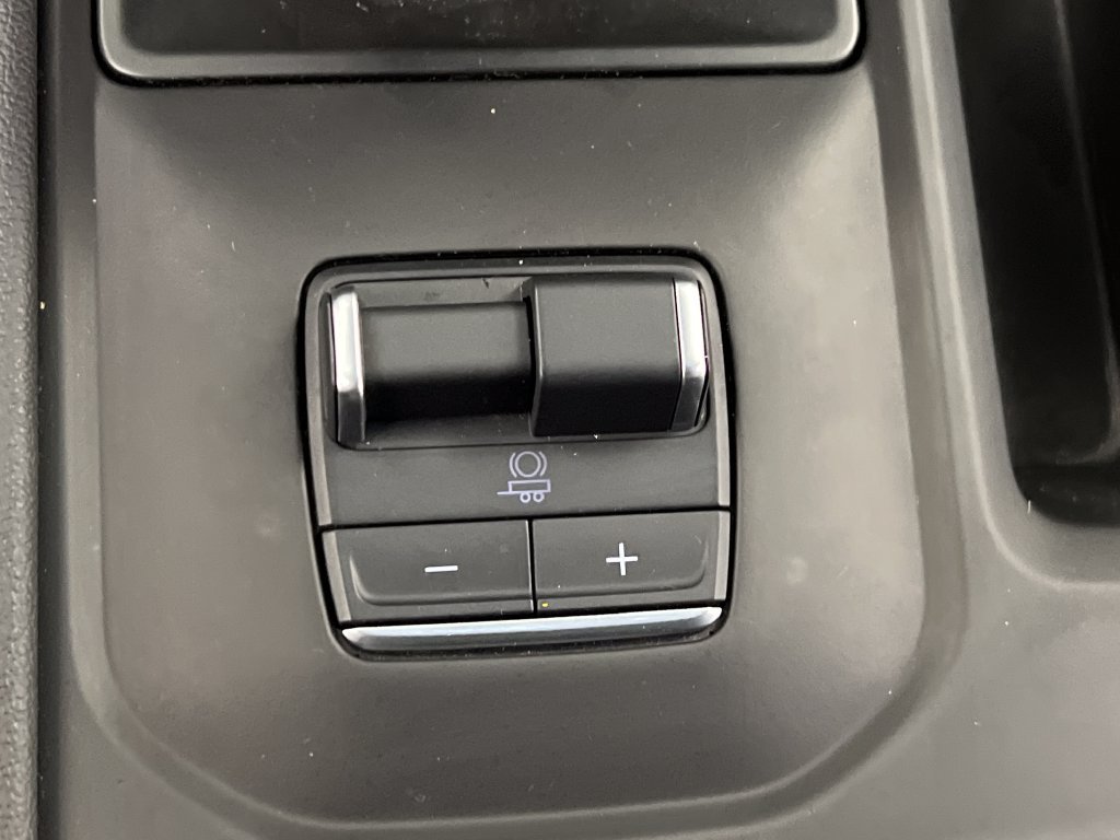 Used 2025 GMC Sierra 1500 AT4 AWD/4WD image 52