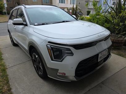 Used 2023 Kia Niro Wave