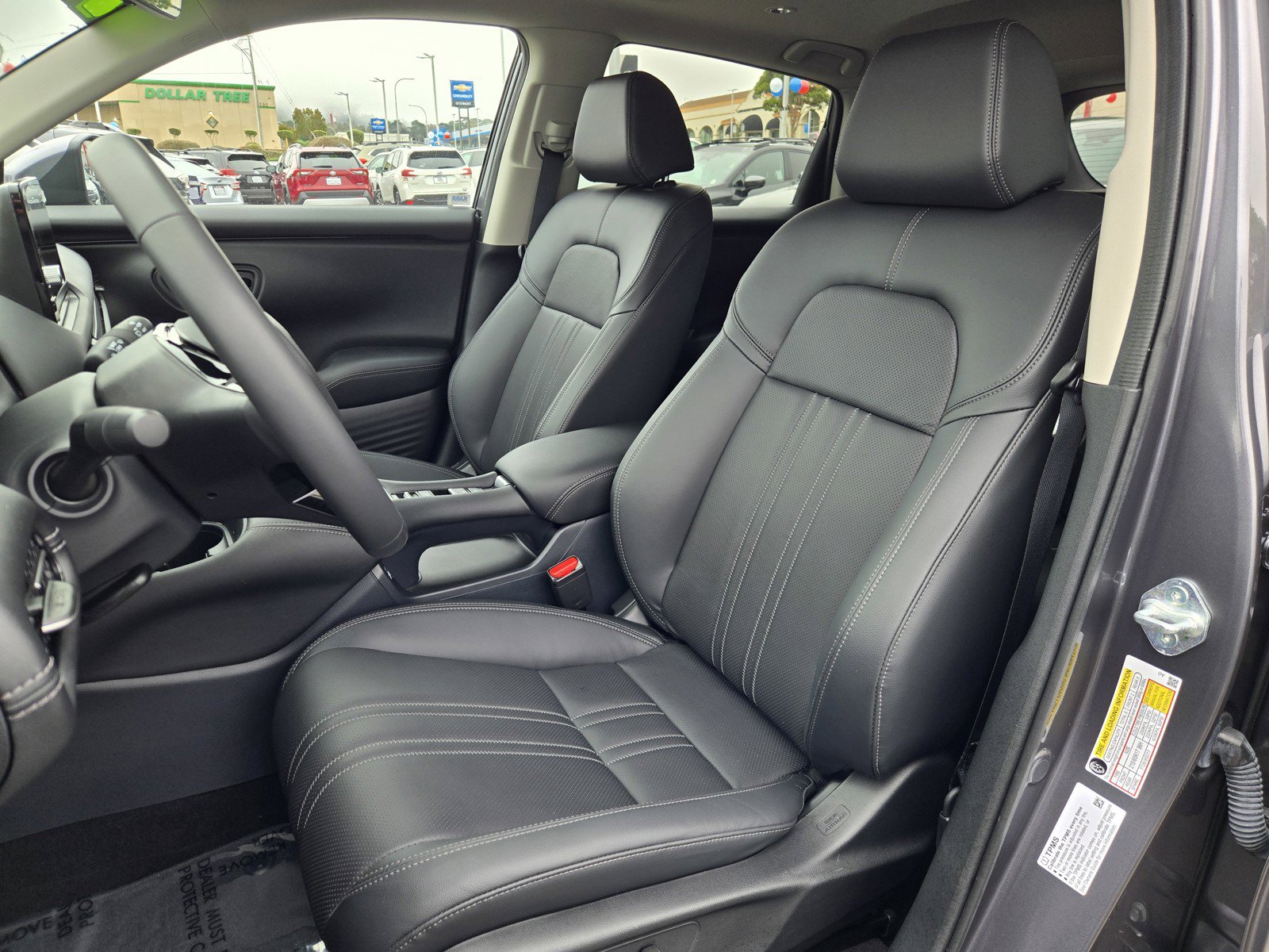 Used 2023 Honda HR-V EX-L image 15