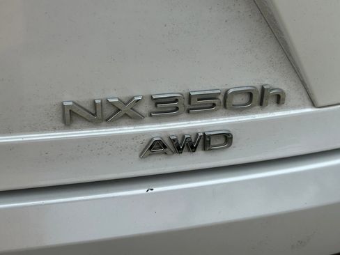 Used 2024 Lexus NX 350h AWD w/ Vision Package image 13