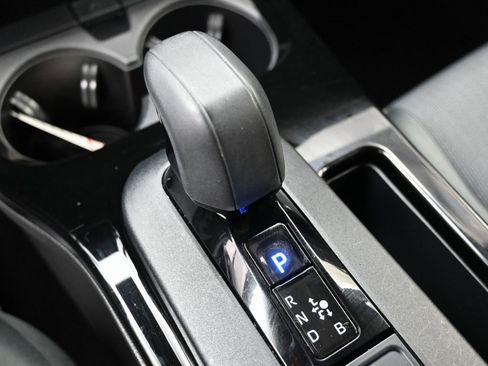 Used 2024 Toyota Prius LE image 27