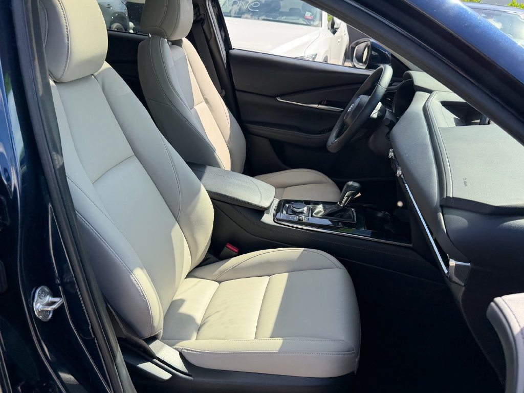 Certified 2024 MAZDA CX-30 AWD 2.5 S w/ Preferred Package image 19