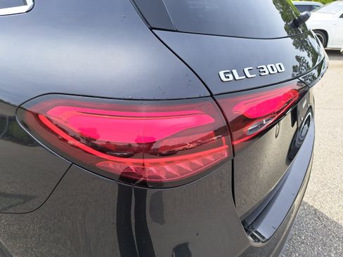 New 2026 Mercedes-Benz GLC 300 image 35