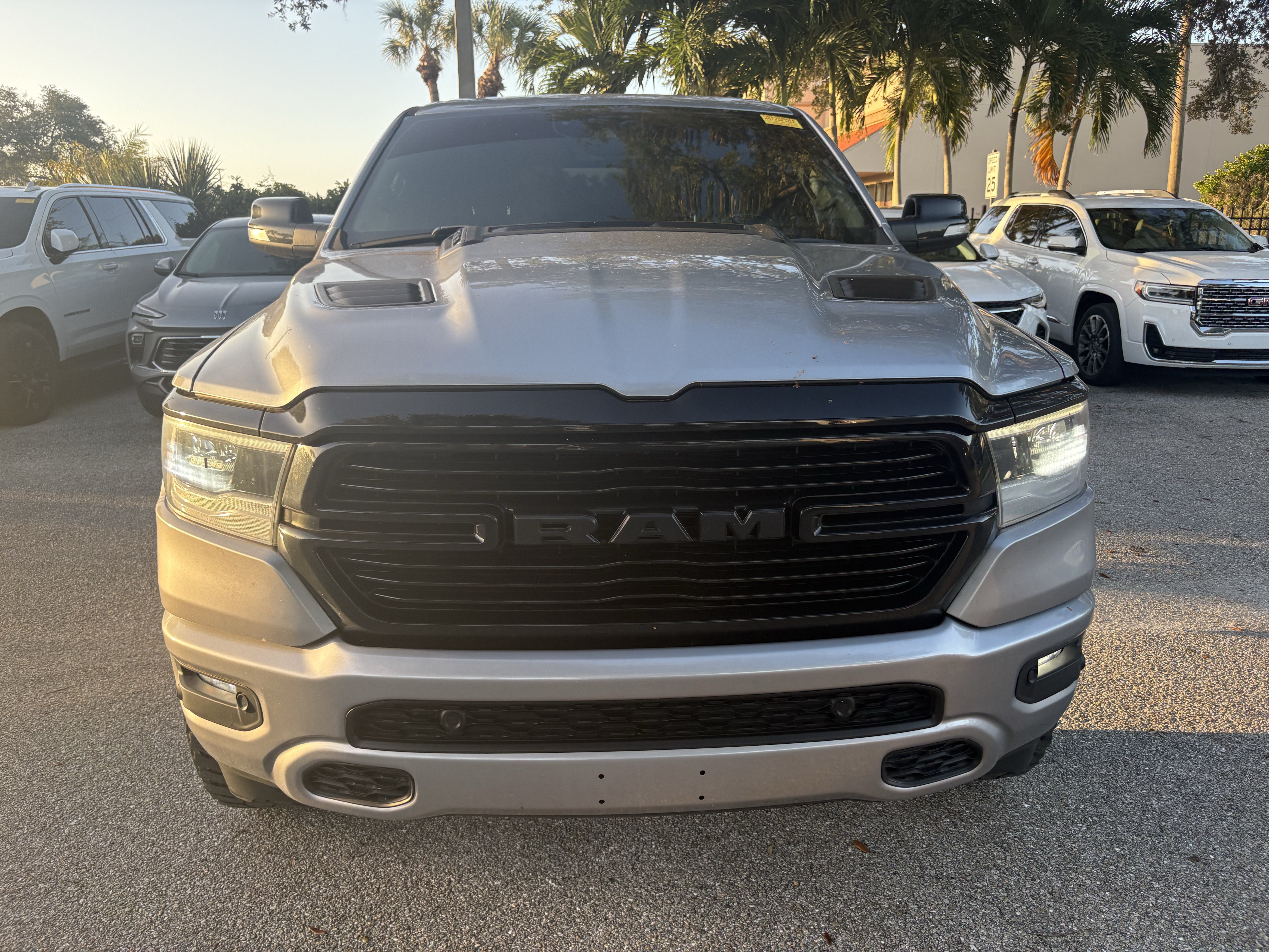 Used 2021 RAM 1500 Laramie AWD/4WD image 2