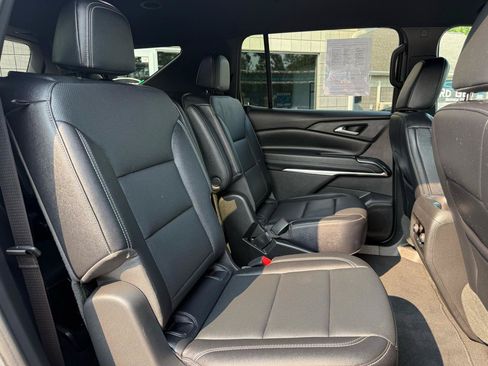 Used 2026 Chevrolet Traverse LT AWD/4WD image 13