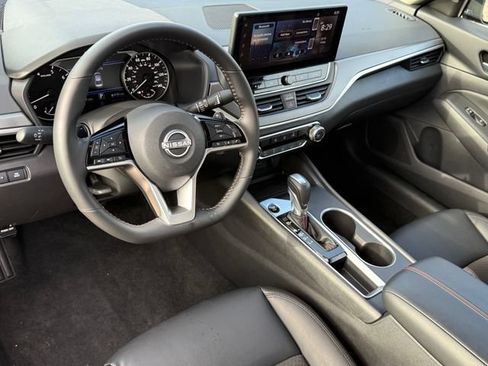 Used 2026 Nissan Altima 2.5 SR FWD image 14