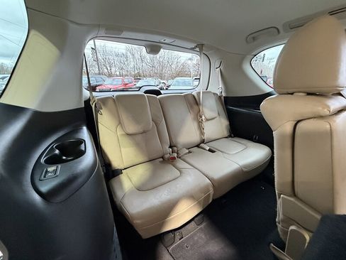 Used 2018 Nissan Armada Platinum image 17