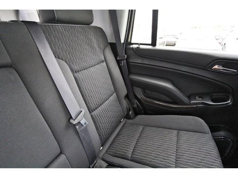 Used 2017 Chevrolet Tahoe LS RWD image 12